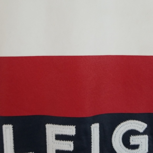 Tommy Hilfiger Stitched Lettering Tee - Picture 5 of 5